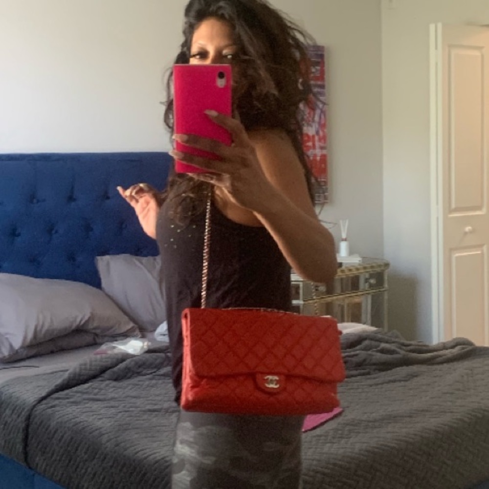 🔥 RED Chanel Maxi Flap Bag 🔥 - Picture 12 of 13
